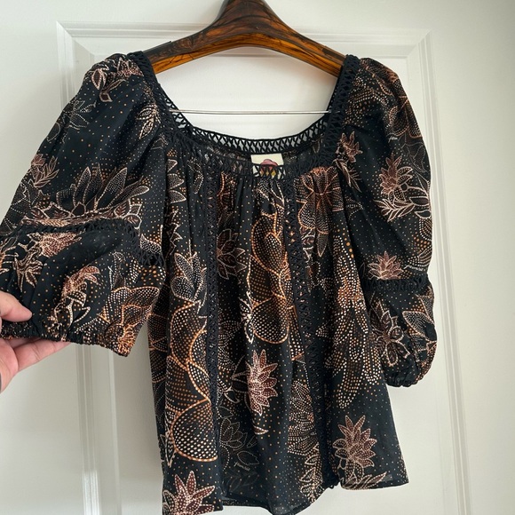 Farm Rio Lace Inset Peasant Blouse - Picture 2 of 9